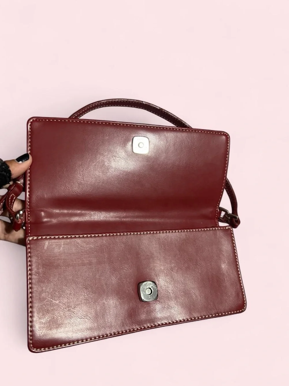 Women’s Red Faux Leather Shoulder Bag - Classic Minimalist